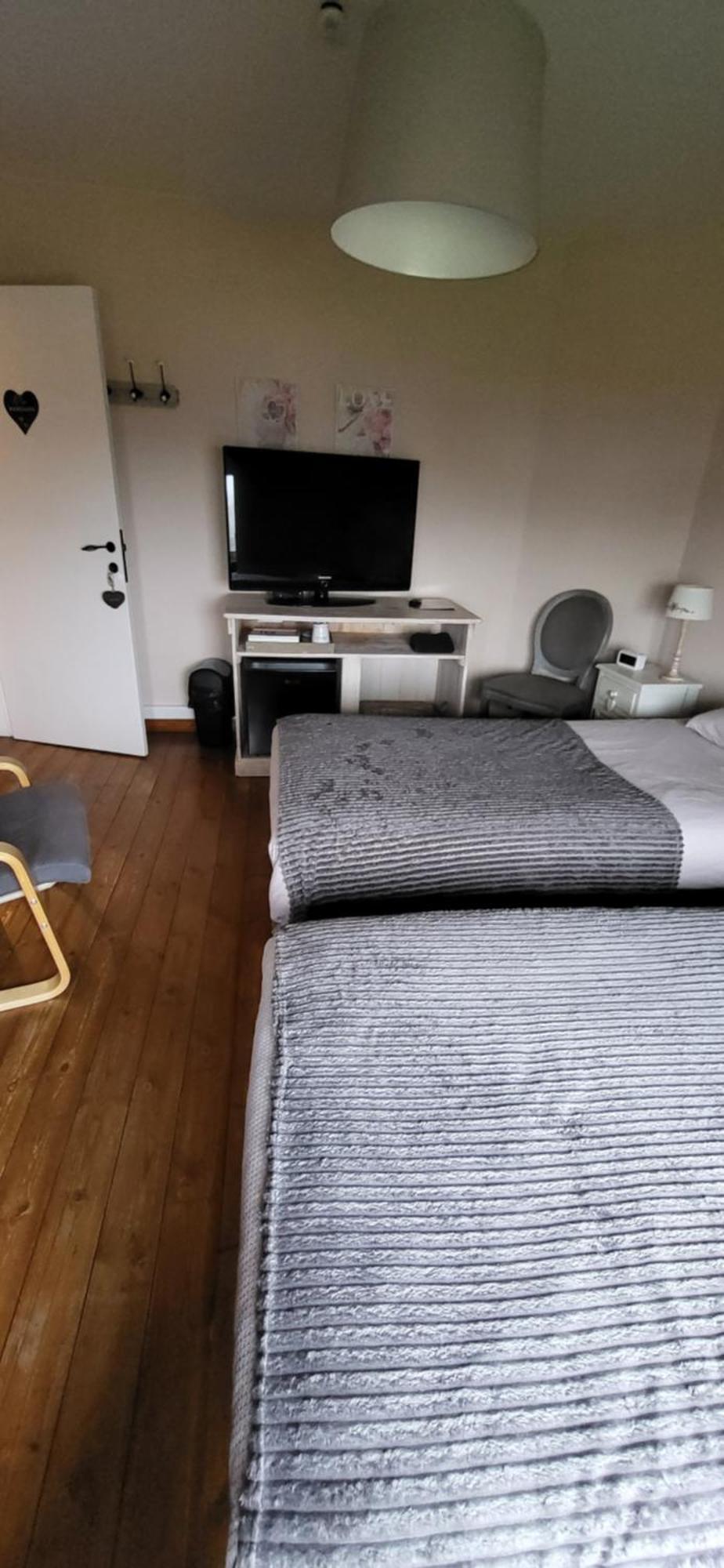 Chambres Esprit Campagne Libramont-Chevigny Luaran gambar