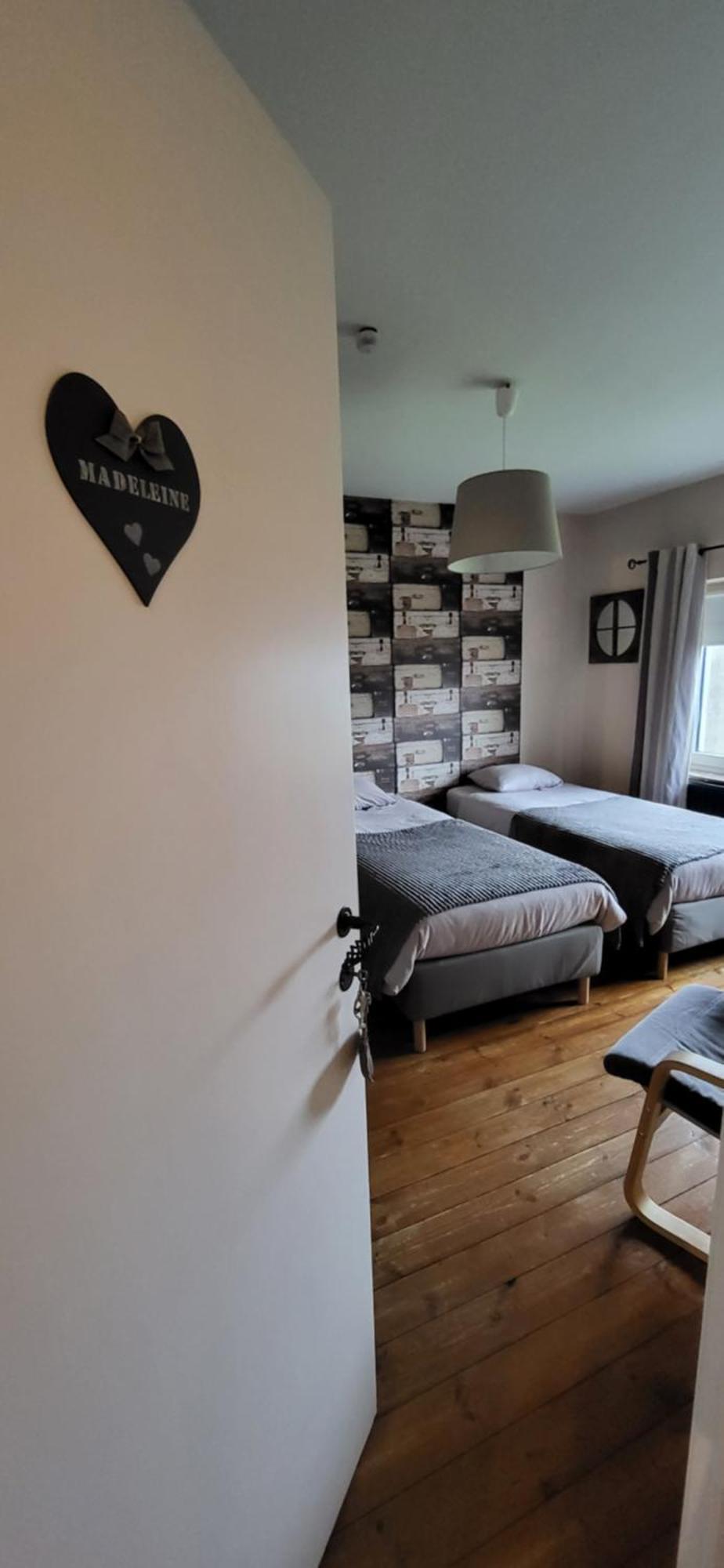Chambres Esprit Campagne Libramont-Chevigny Bilik gambar